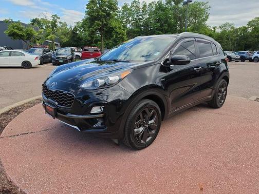 Black Cherry Pearl 2021 Kia Sportage S