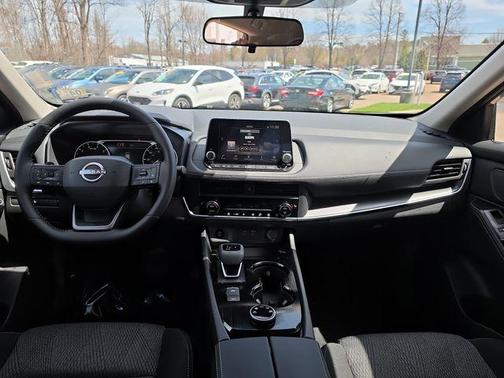 Boulder Gray Metallic 2026 Nissan Rogue SV