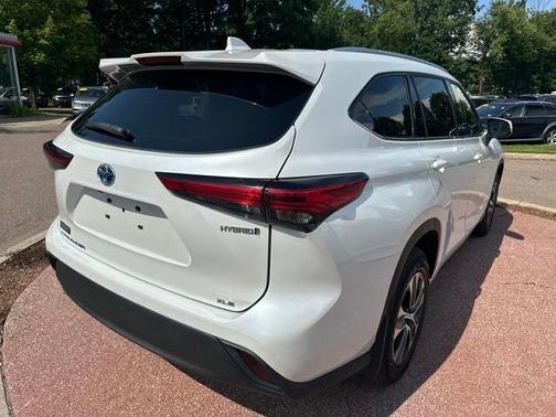 2022 Toyota Highlander Hybrid
