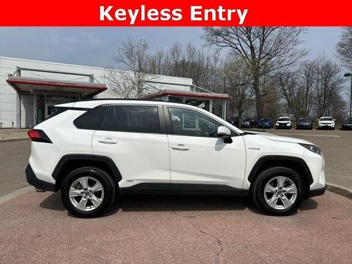 2021 Toyota RAV4 Hybrid XLE