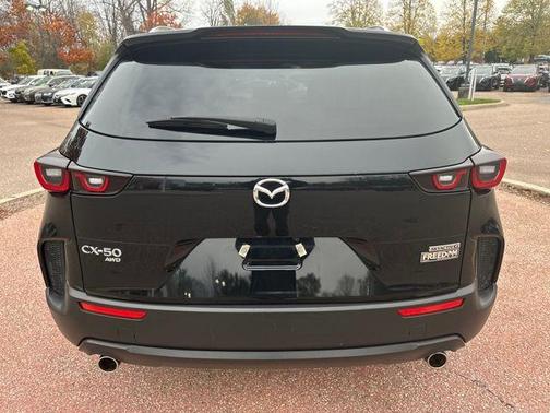 2025 Mazda CX-50 2.5 S Preferred Package