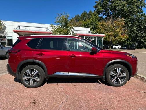 2021 Nissan Rogue SL