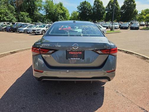 Gun Metallic 2023 Nissan Sentra SV