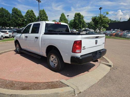 Bright White Clearcoat 2019 RAM 1500 Classic SSV