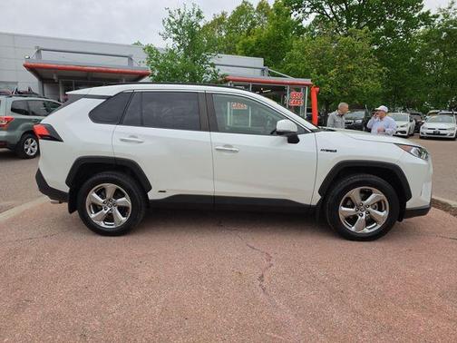 Blizzard Pearl 2020 Toyota RAV4 Hybrid Limited