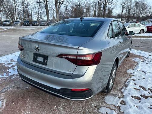 2022 Volkswagen Jetta 1.5T SE