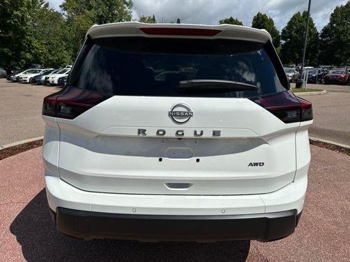 2026 Nissan Rogue S