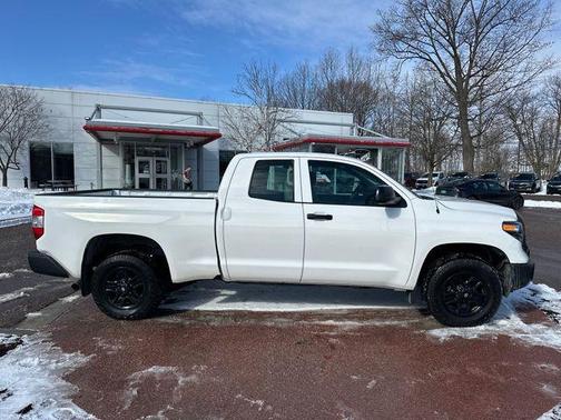 2018 Toyota Tundra SR