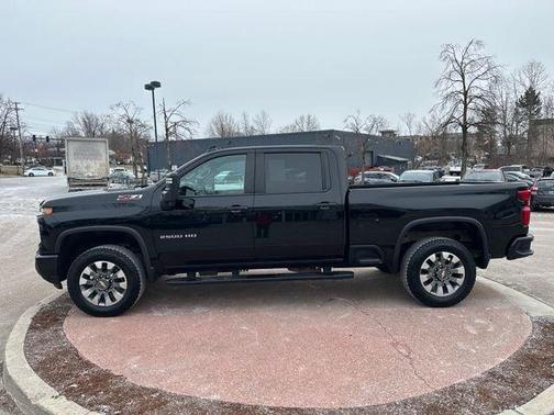 2025 Chevrolet Silverado 2500 Custom