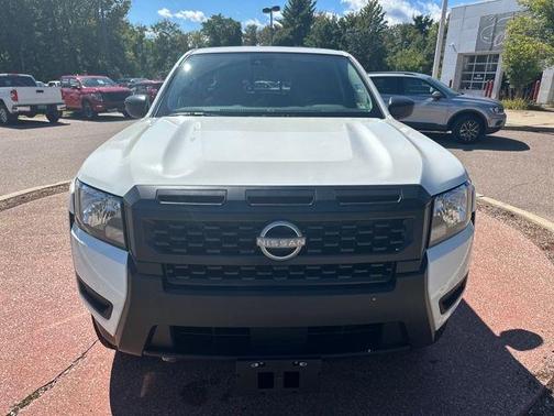 2025 Nissan Frontier S