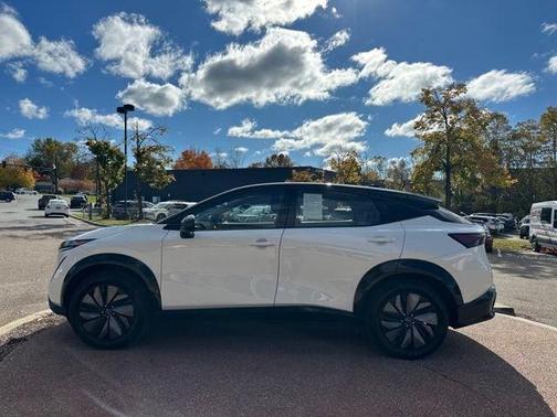 2023 Nissan ARIYA ENGAGE