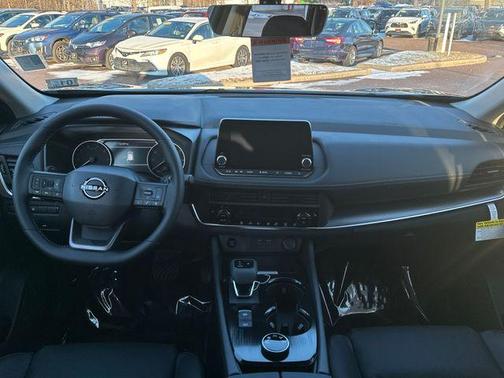 2026 Nissan Rogue DA