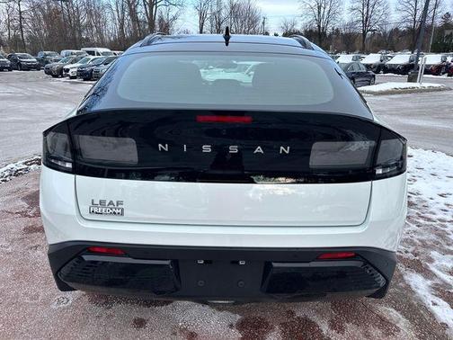 2026 Nissan Leaf PLAT+