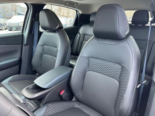 2026 Nissan Leaf PLAT+