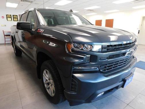 Shadow Gray Metallic 2020 Chevrolet Silverado 1500 RST