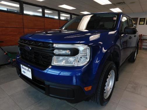 2024 Ford Maverick XL
