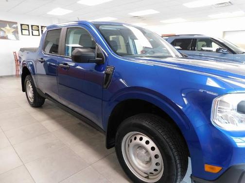 2024 Ford Maverick XL