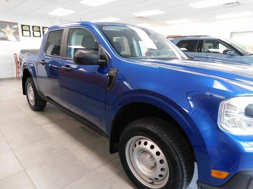 2024 Ford Maverick XL