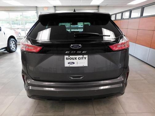 2022 Ford Edge ST LINE
