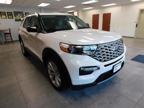 2023 Ford Explorer PLATINUM