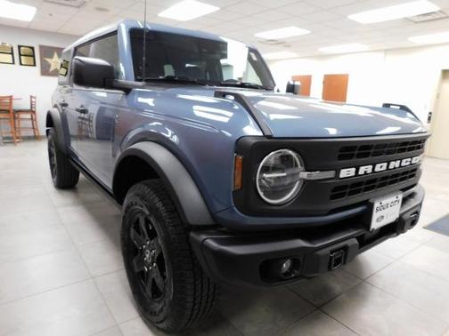 2024 Ford Bronco BLACK DIAMOND