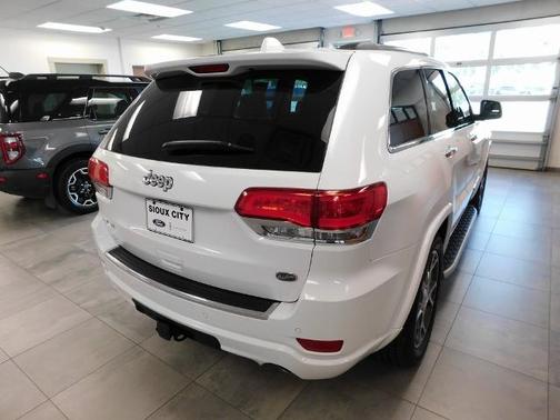 2019 Jeep Grand Cherokee OVERLAND