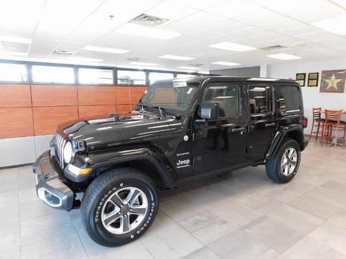 2023 Jeep Wrangler SAHARA