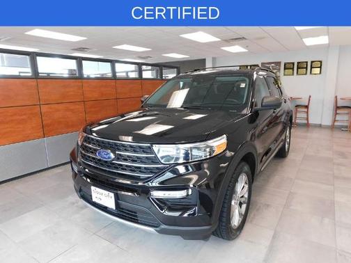 AGATE BLACK METALLIC 2023 Ford Explorer XLT
