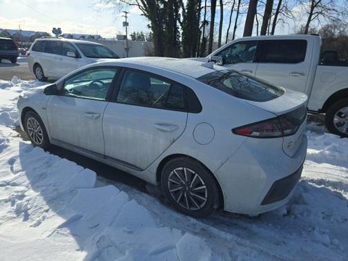 2020 Hyundai IONIQ EV SE