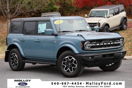2023 Ford Bronco Outer Banks