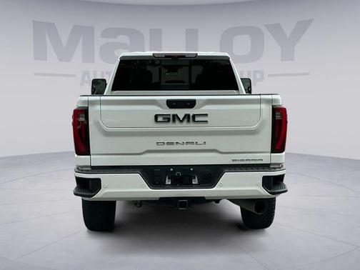 White Frost Tricoat 2025 GMC Sierra 2500 Denali Ultimate