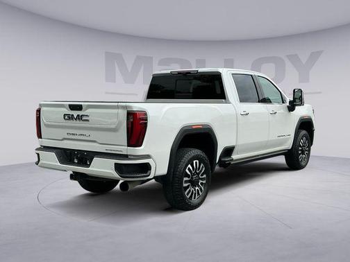 White Frost Tricoat 2025 GMC Sierra 2500 Denali Ultimate