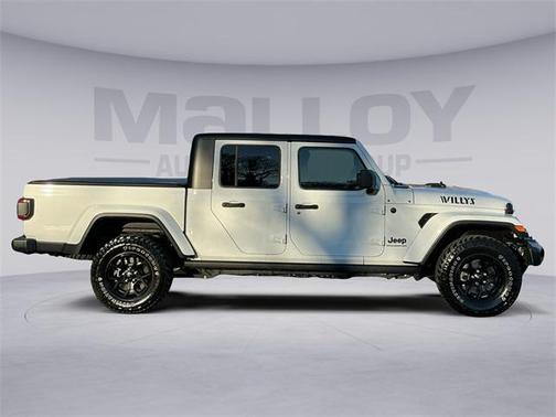 2024 Jeep Gladiator Willys