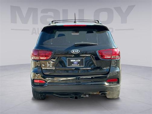2019 Kia Sorento S