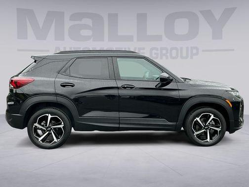 Mosaic Black Metallic 2023 Chevrolet Trailblazer RS