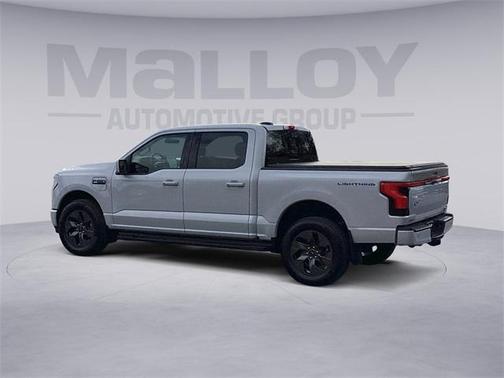 2025 Ford F-150 Lightning LARIAT