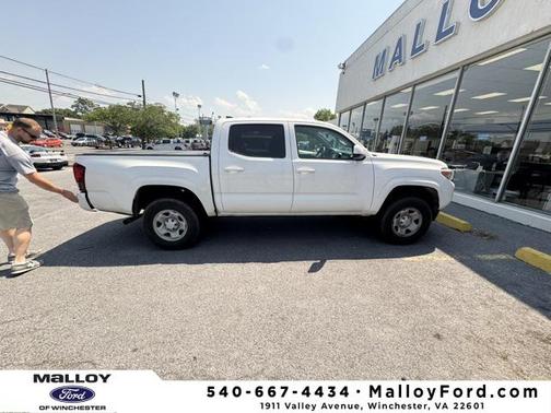 2022 Toyota Tacoma SR