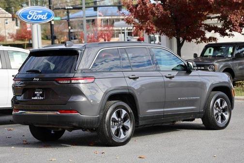 2024 Jeep Grand Cherokee 4xe Base