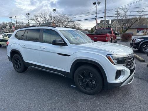 2024 Volkswagen Atlas 2.0T SEL