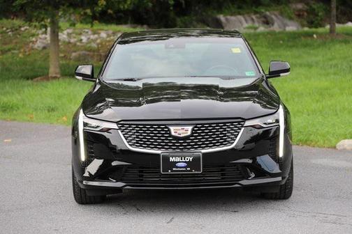 2024 Cadillac CT4 Luxury