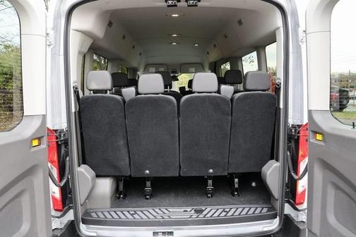 2025 Ford Transit-350 XL