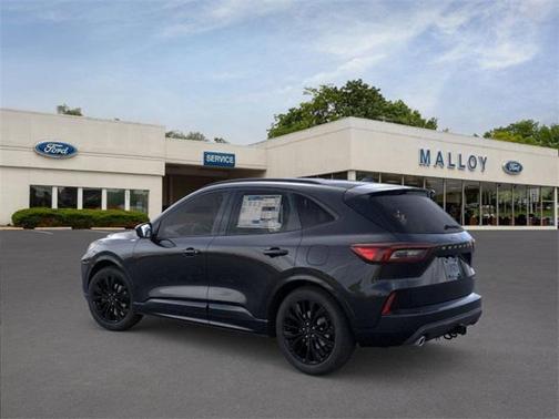 2026 Ford Escape ST-Line Elite