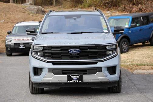 2025 Ford Expedition Platinum