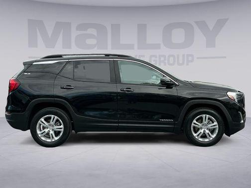 Ebony Twilight Metallic 2021 GMC Terrain SLE