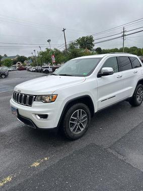 Bright White Clearcoat 2021 Jeep Grand Cherokee Limited