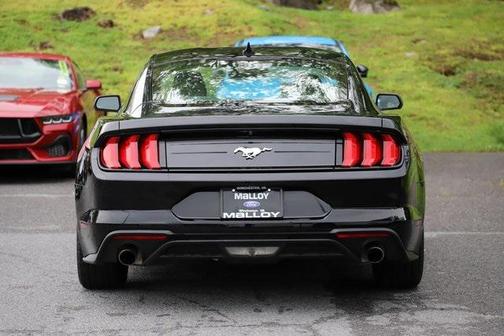 2021 Ford Mustang EcoBoost