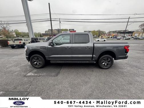 2023 Ford F-150 Lightning XLT