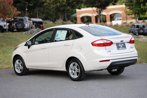 2017 Ford Fiesta SE