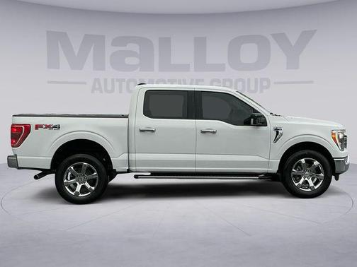 Oxford White 2021 Ford F-150 XLT