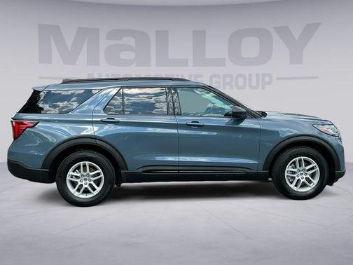 Vapor Blue Metallic 2026 Ford Explorer Active